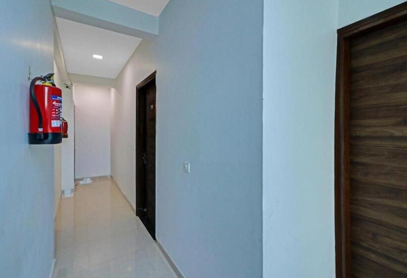 Oyo Hotel Safari Inn