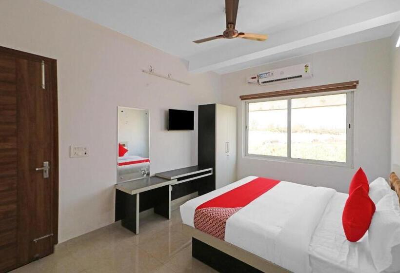 Oyo Hotel Safari Inn