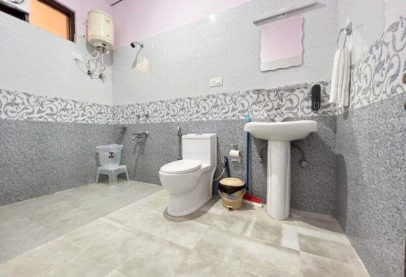 هتل Canadian Cottage Dalhousie