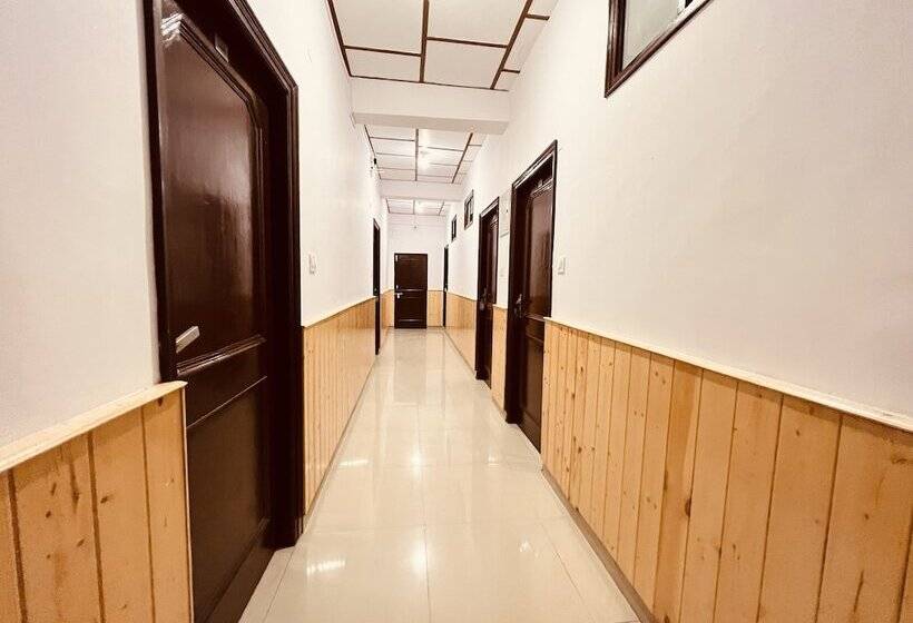 هتل Canadian Cottage Dalhousie