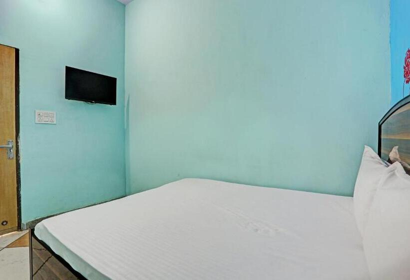 Oyo Hotel The Paradise Inn