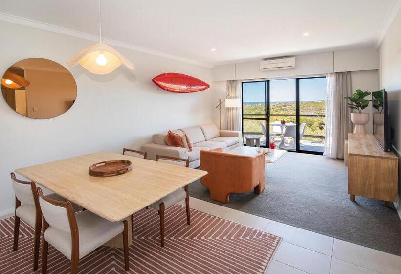 Panorama At Margarets Beach