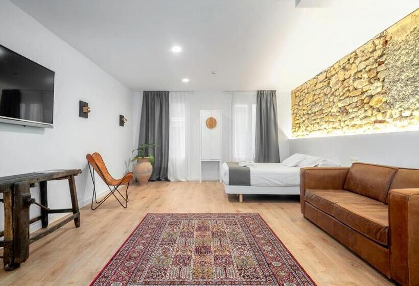 پانسیون 32 De Agostos