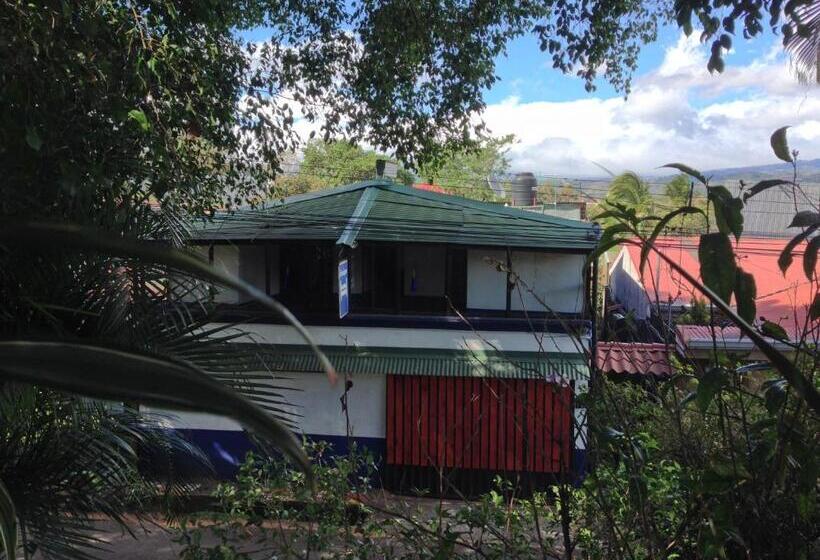 بنسيون Beans & Coffee Lodge