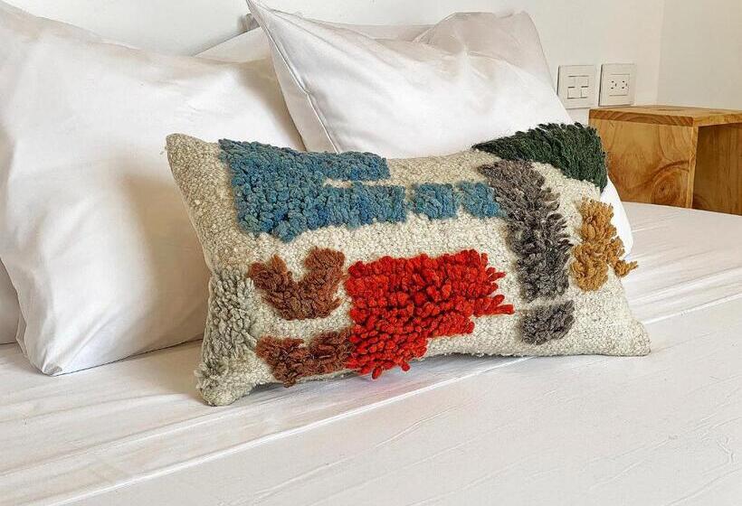 پانسیون Casa Alkimia Town