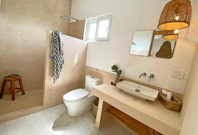 پانسیون Casa Alkimia Town