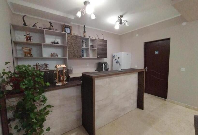 Пансион Casa Vânătorilor