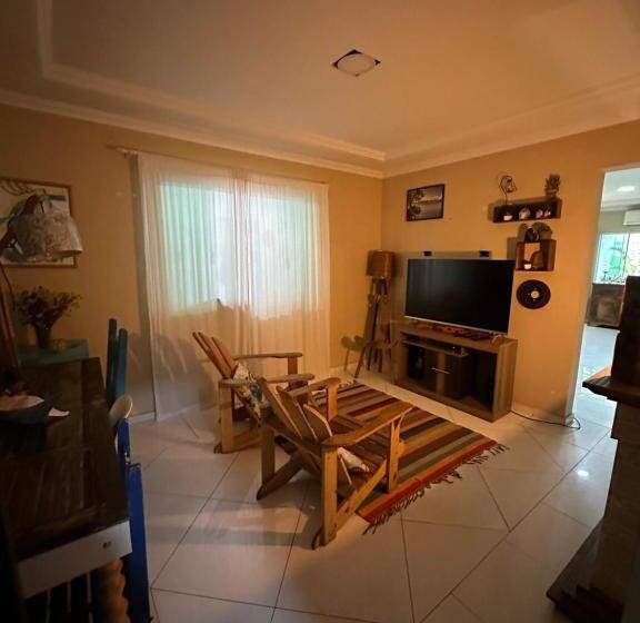 פנסיון Celeiro Café Com Arte