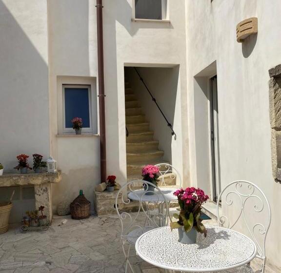 פנסיון Dimora Margherita In Salento