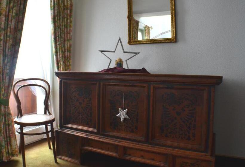 פנסיון Haus Stockibach