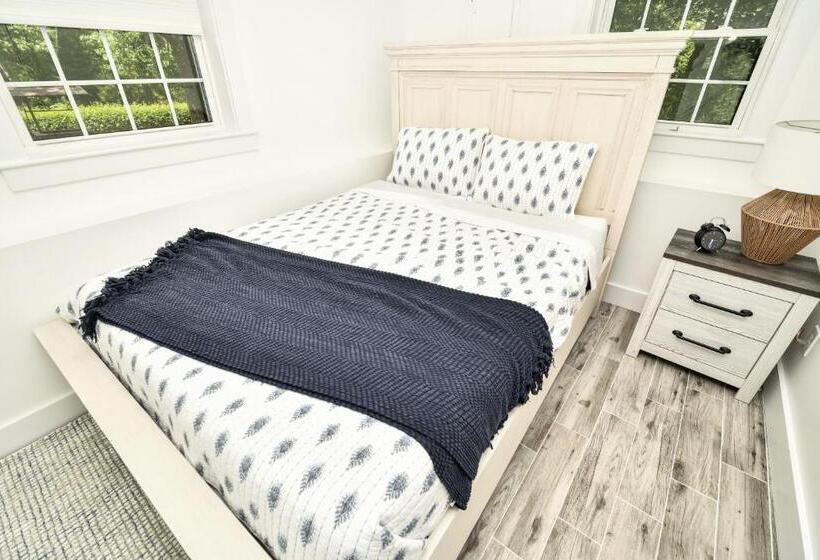 بنسيون Hill House Mashpee