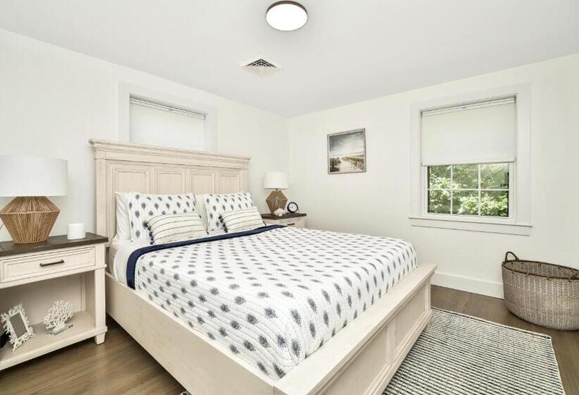 بنسيون Hill House Mashpee