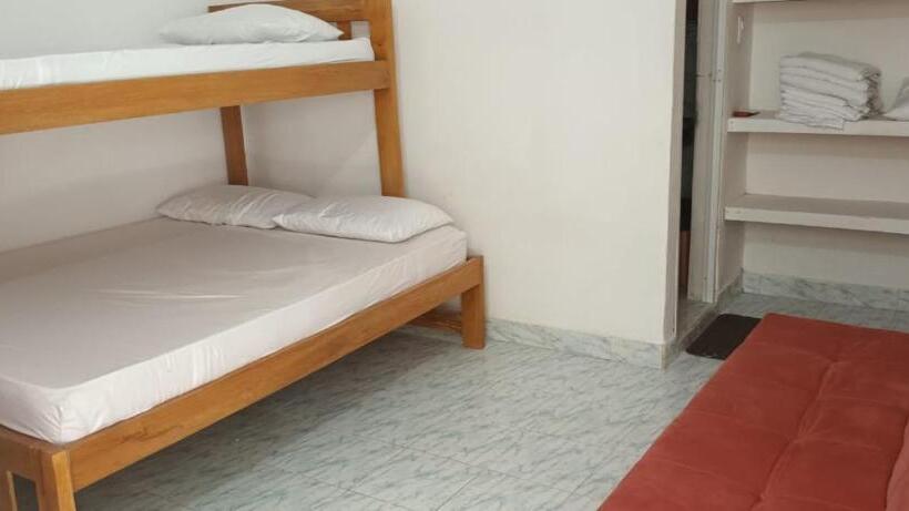 膳宿费 Hostal Girasoles Tolu