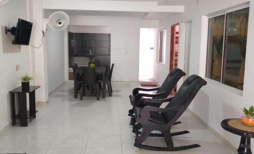 膳宿费 Hostal Girasoles Tolu