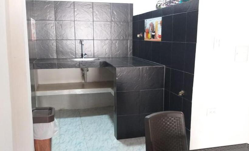 膳宿费 Hostal Girasoles Tolu