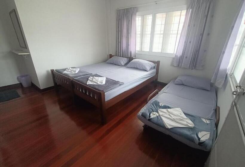 펜션 Journey House Bangsean