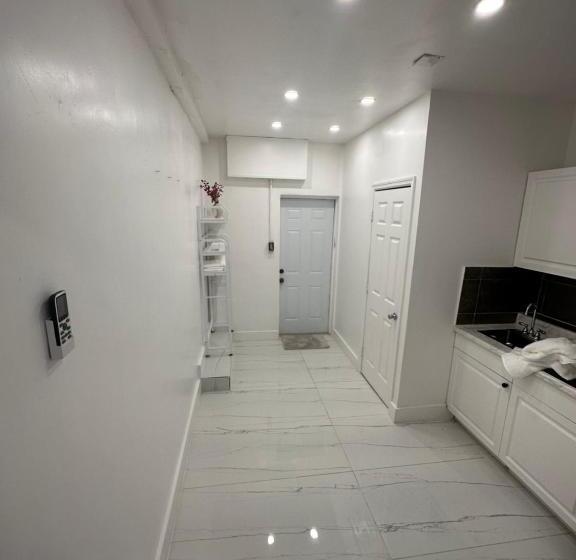 بنسيون Let’s Get Away