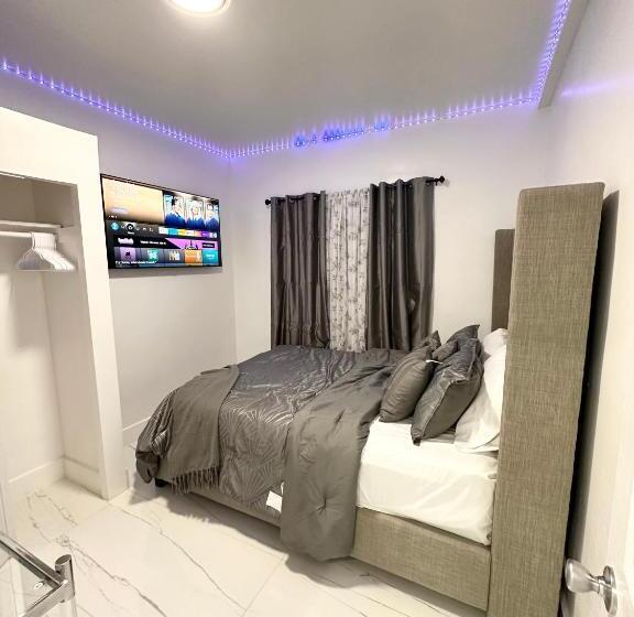 بنسيون Let’s Get Away