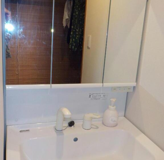 פנסיון Maibara Shokudo Inn   Vacation Stay 78017v