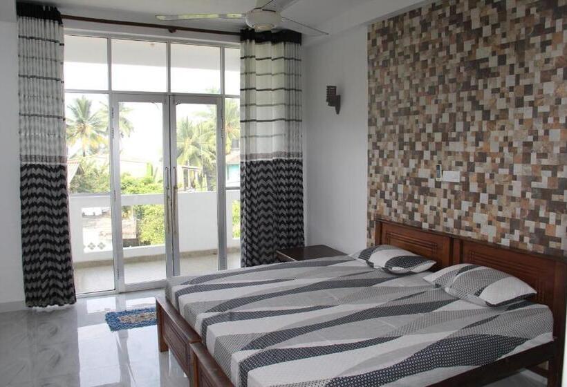 بنسيون Neem Tree Ambalangoda