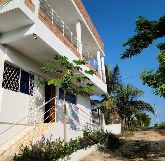 پانسیون Olamar Hostal