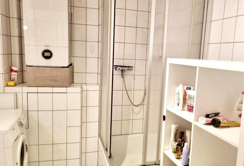 פנסיון Only For Women On Tour