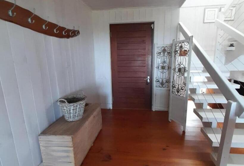 بنسيون Pebbles & Sunsets