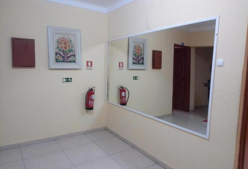 پانسیون Pousada Lobito