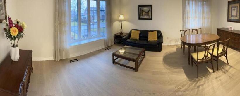 Пансион Premium Home With Garden View, Private Parking