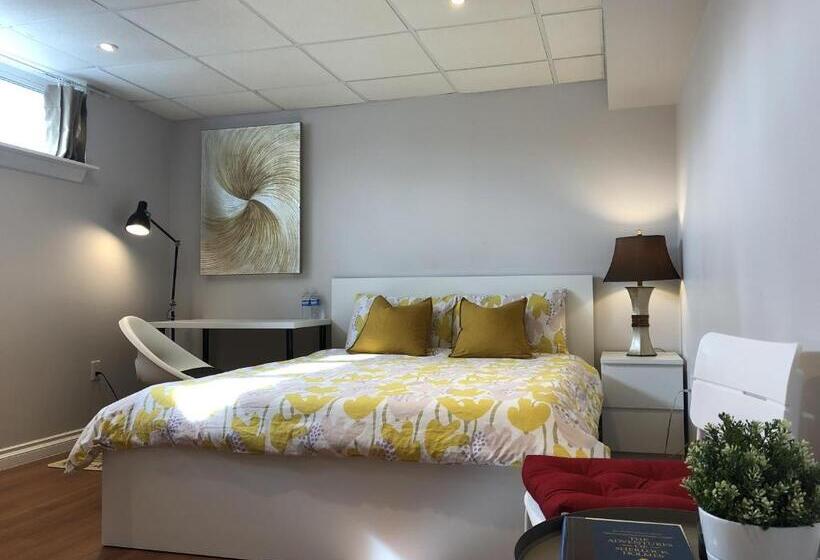 Пансион Premium Home With Garden View, Private Parking