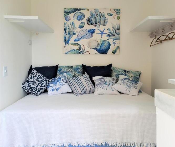 Pensão Suite Externa Com Copa, Wifi E Acesso Independente