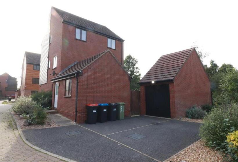 膳宿费 Swanwick House