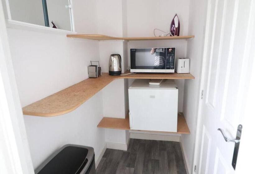 膳宿费 Swanwick House