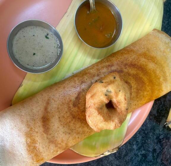 پانسیون Temple View Guest House