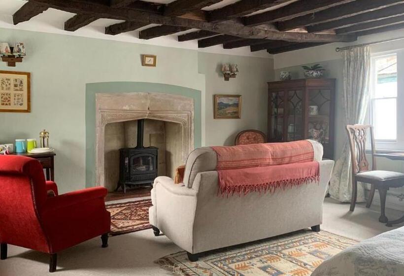 بنسيون The Totnes Guest House. Upstairs At Zappa S