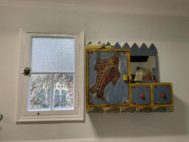 ペンション The Totnes Guest House. Upstairs At Zappa S