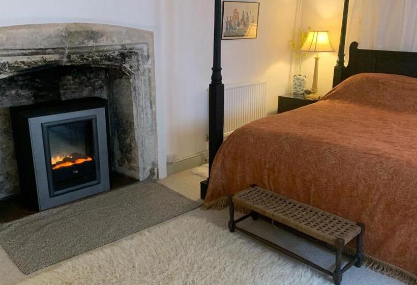 ペンション The Totnes Guest House. Upstairs At Zappa S