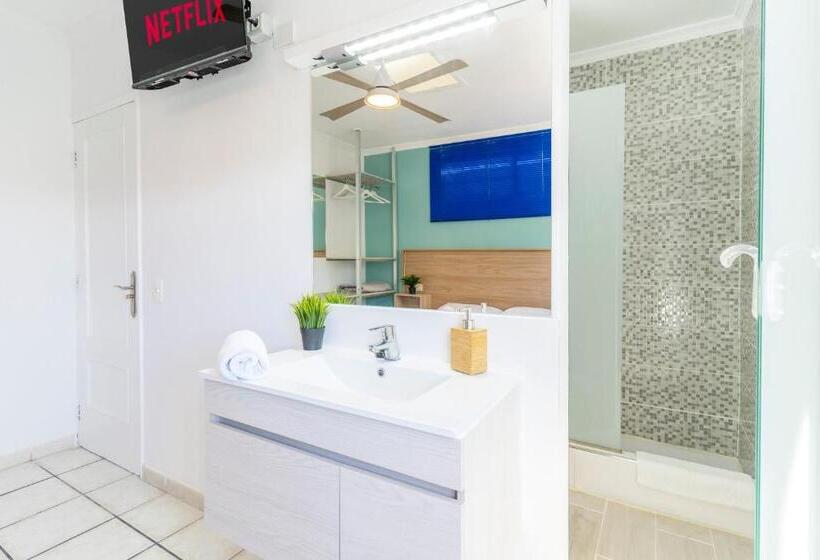 بنسيون Guest House Villa Neon Tenerife