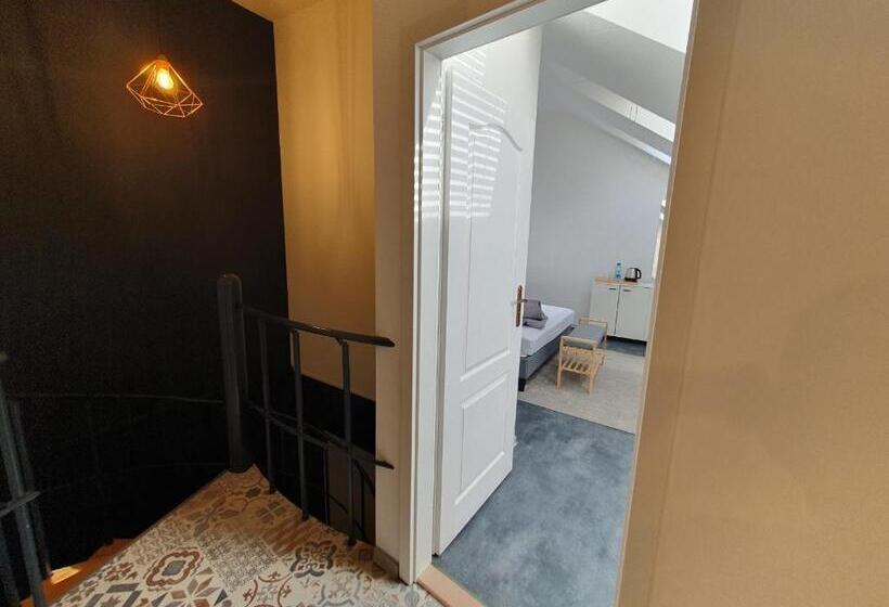 پانسیون We Stay Apartments