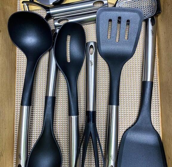 بنسيون Winter Discounts Pink Studio, Central Location