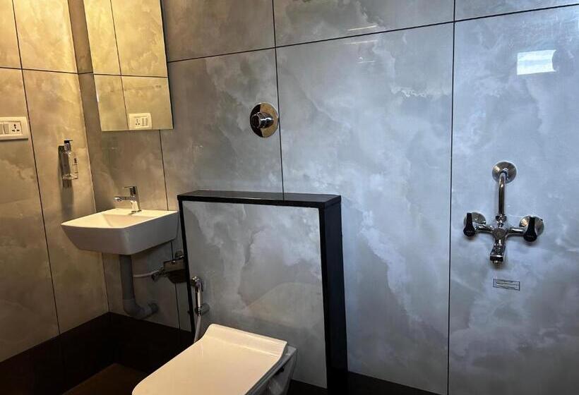 渡假胜地  Shoolin Palace