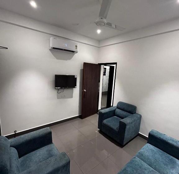 渡假胜地  Shoolin Palace