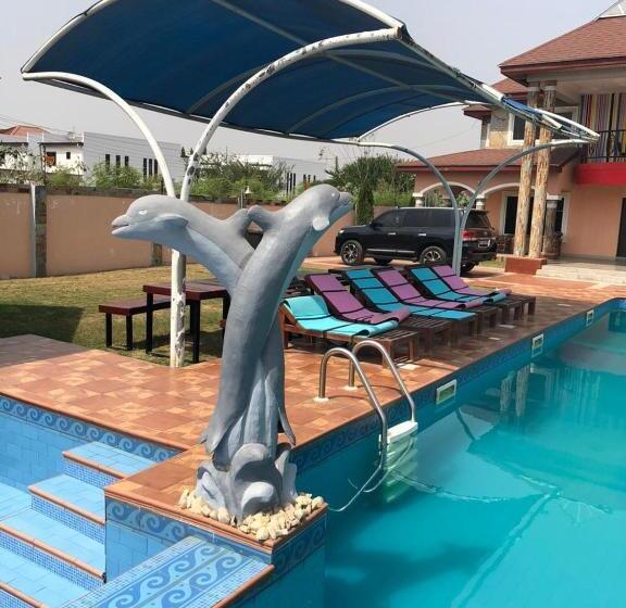 Royal Kamak Hotel Tema