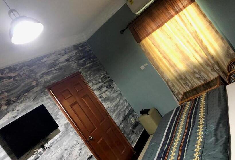 Royal Kamak Hotel Tema