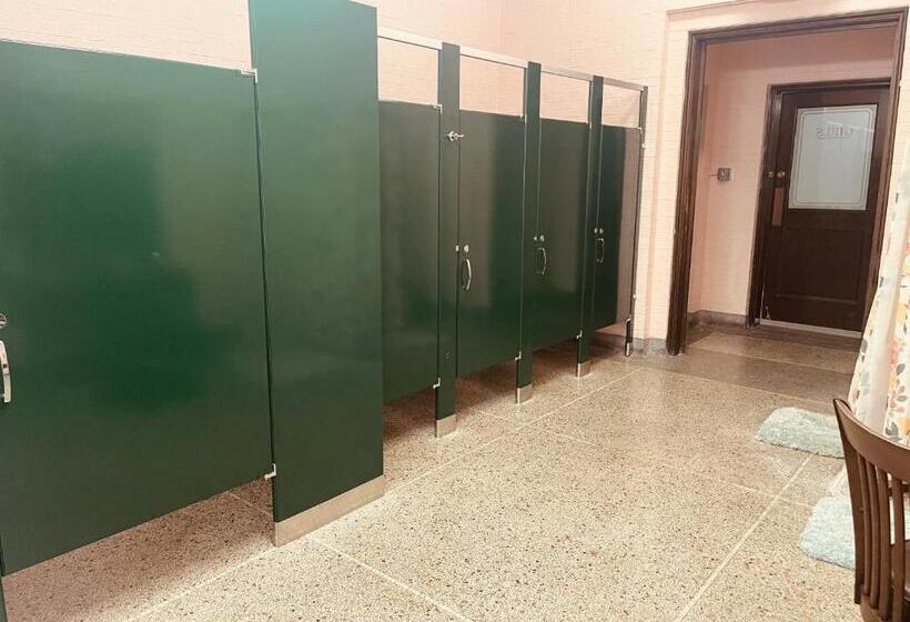 School Of Fame