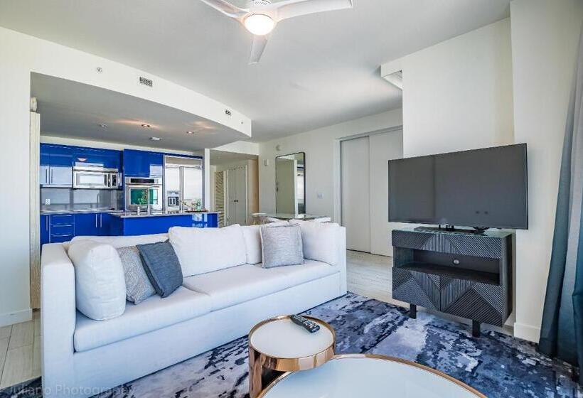 W Residences Fort Lauderdale Luxury Suites Across From Fort Lauderdale Beach