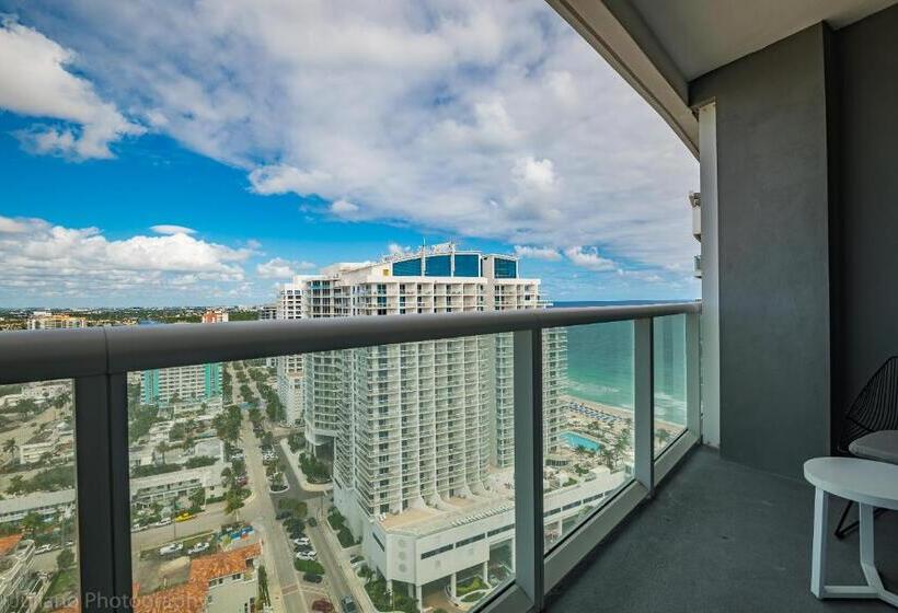 W Residences Fort Lauderdale Luxury Suites Across From Fort Lauderdale Beach