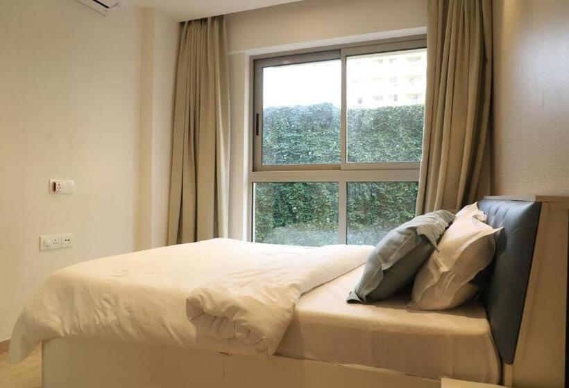 Zenia Luxury Suites And Serviced Apartments