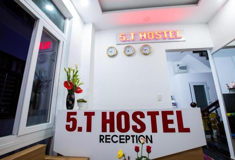 5.t Hostel