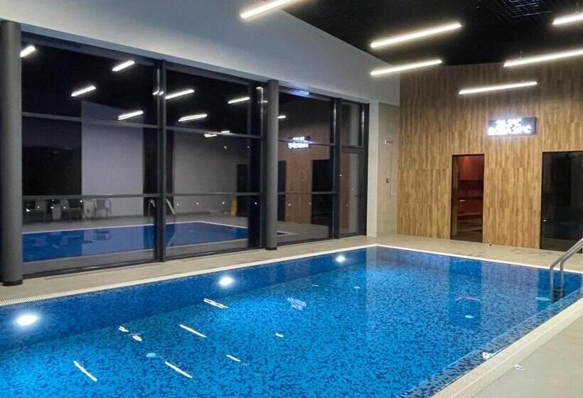 Auberge Hôtelière вілла синевір